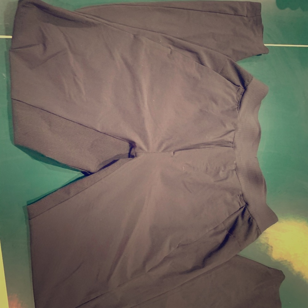 Lululemon men’s joggers